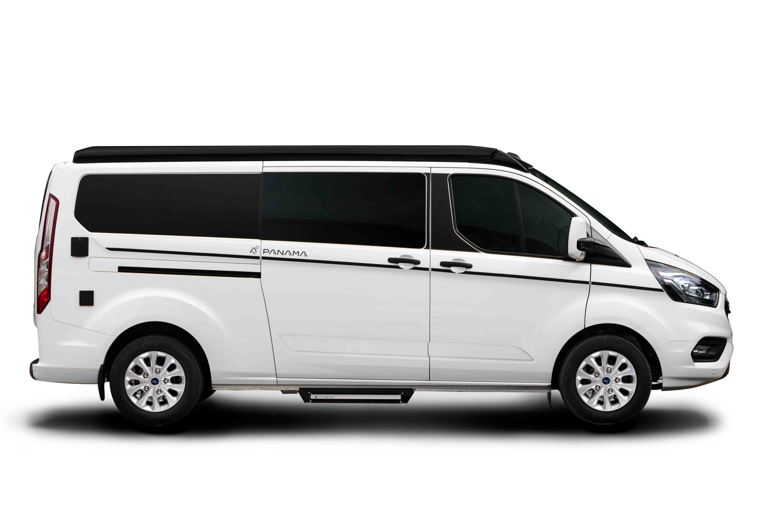 Panama_Vans_P54_Vehicule_White_02